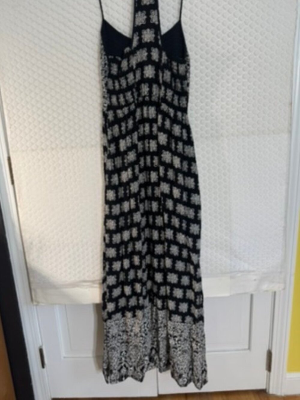 Band Of Gypsies Smocked Top, Medallion Print , Maxi Dress- Adj Straps Sz XS - Picture 9 of 9
